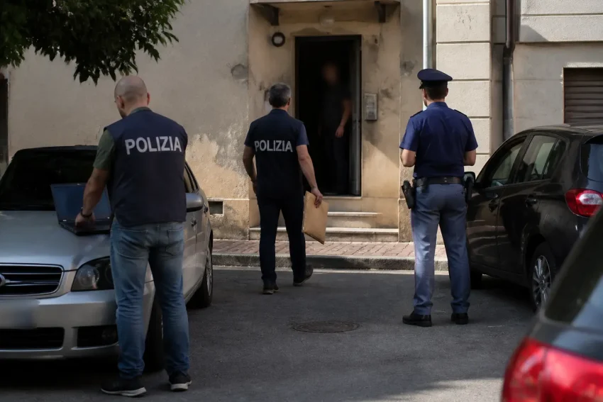 Arrestato in provincia di Grosseto sedicenne italiano accusato di terrorismo e istigazione all’odio