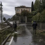 Maltempo in Lombardia, oltre 190 interventi dei vigili del fuoco e chiusure sul lago di Como