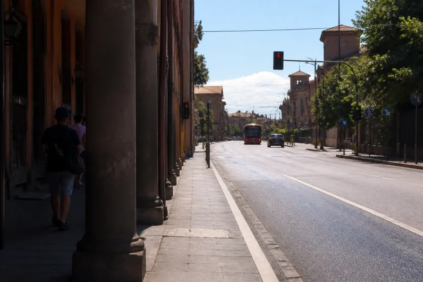 Italia tra temporali residui e nuova ondata di caldo: venerdì nove bollini rossi e nove arancioni
