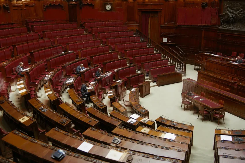 Presenze in Parlamento, Angelucci il meno assiduo alla Camera. Bergesio guida il Senato