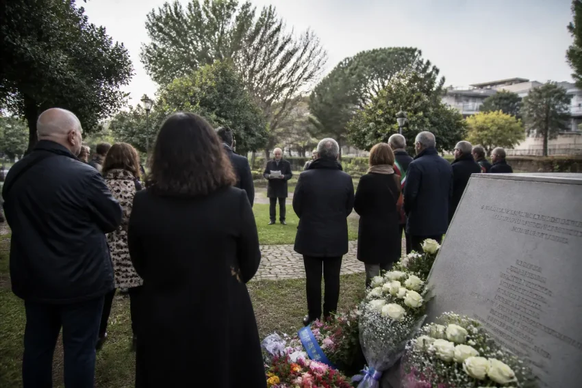 Genova ricorda il ponte Morandi all’ottavo anniversario: appelli a verità, tempi certi e nuovi interventi