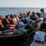 Mediterraneo centrale, sette migranti morti e due gravi dopo il soccorso di Emergency Mediterraneo centrale, sette migranti morti e due gravi dopo il soccorso di Emergency