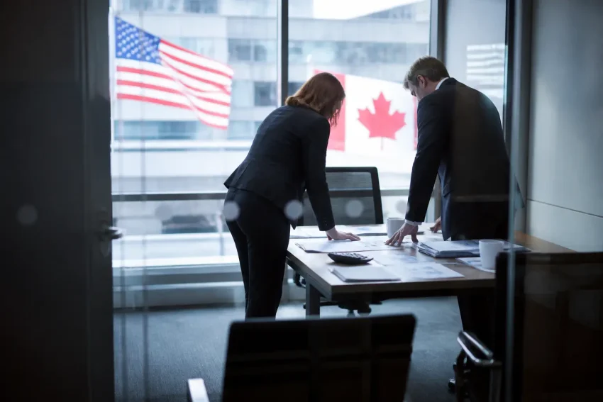 Dazi tra Stati Uniti e Canada, nuova escalation dopo la rottura dei negoziati